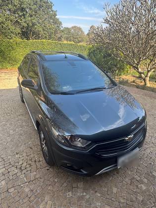 CHEVROLET ONIX 1.4 MPFI ACTIV 8V FLEX 4P AUTOMÁTICO